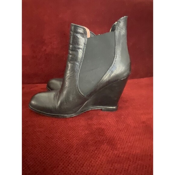 CORSO COMO LEXY WEDGE HEEL BOOTIE - Picture 4 of 8